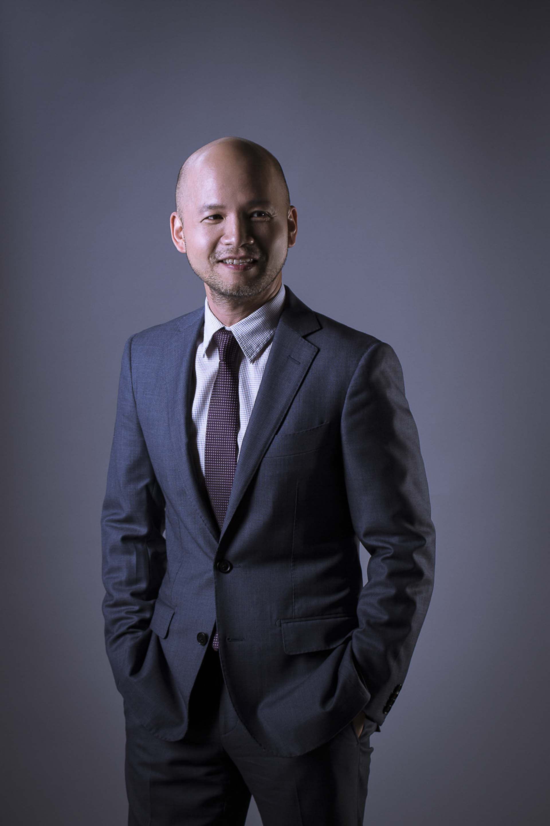 Corporate-Portrait-Photography-Singapore-Johna-15 Corporate-Portrait-Photography-Singapore-Johna-15